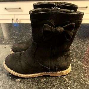 Girls Black boots size 12